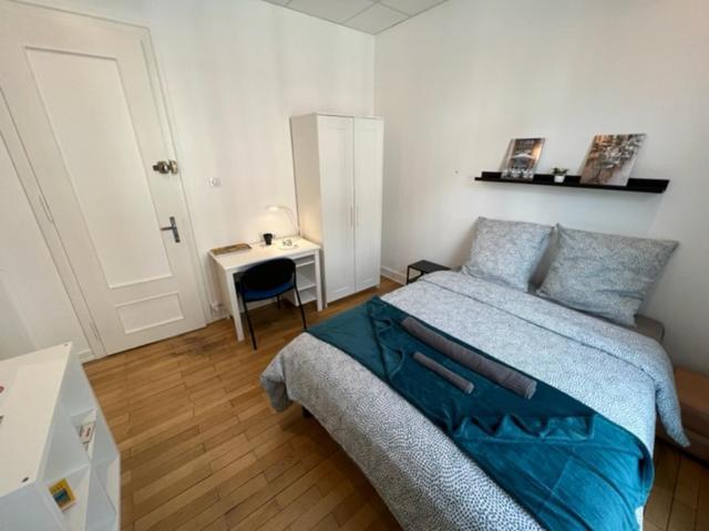 Chambres Privees -Private Room- Dans Un Spacieux Appartement - 100M2 Centre Proche Gare Mulhouse Esterno foto